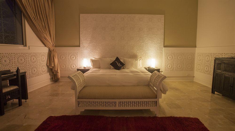 Palais Du Calife Riad Spa & Clubbing (Adults Only) Tangeri Esterno foto