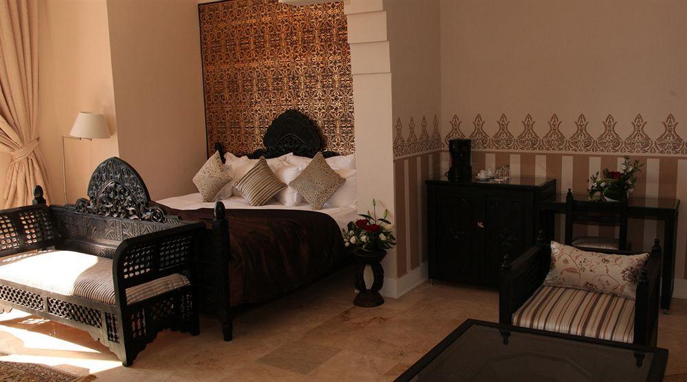 Palais Du Calife Riad Spa & Clubbing (Adults Only) Tangeri Esterno foto