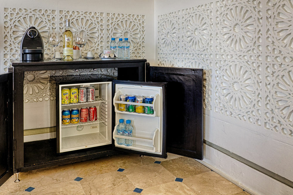 Palais Du Calife Riad Spa & Clubbing (Adults Only) Tangeri Esterno foto